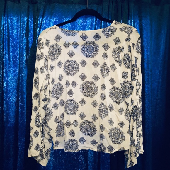 Long Sleeve Boho Top | Altar’d State - Picture 2 of 5